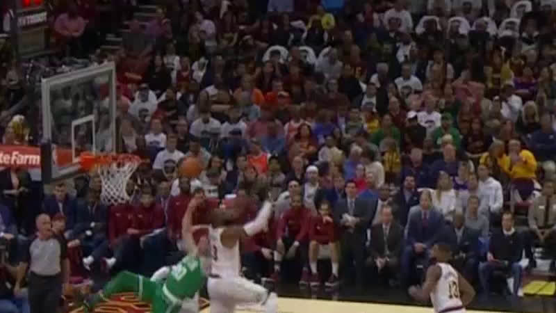 Video Cavs Bench Reacted In Horror When It Saw Gordon Hayward S Injury Business Insider