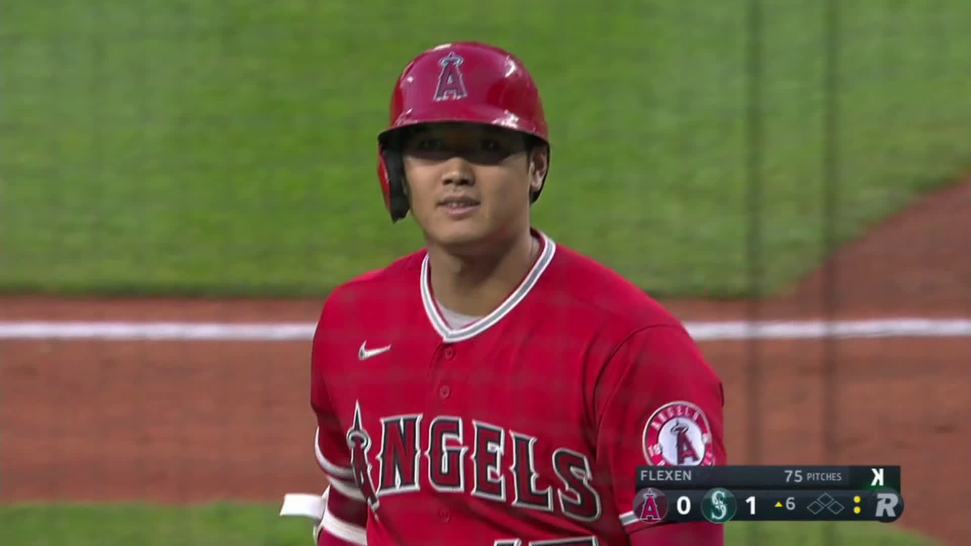 MLB fans loved Shohei Ohtani's reaction to not getting a strike call