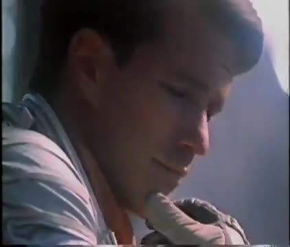 VIDÉO : AYAAA Cette PUB de GILETTE dans les ANNÉES 80, on en PARLE ? :rire: