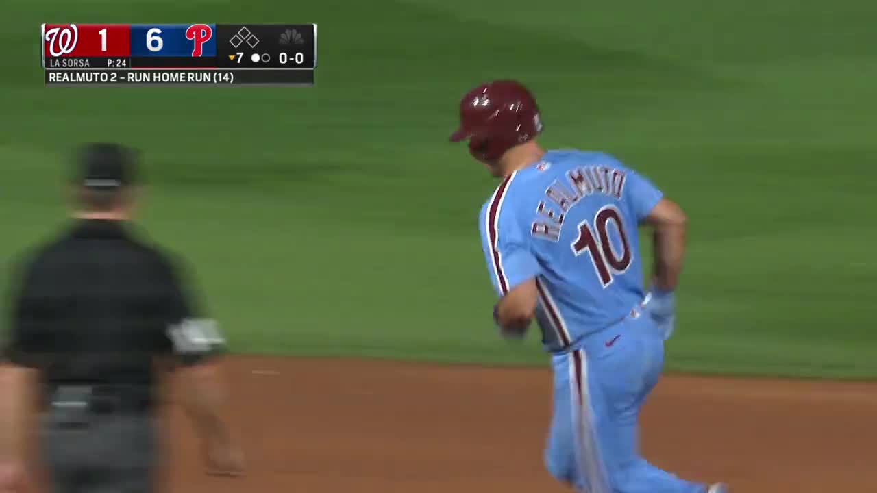 Bryson Stott hits grand slam, J.T. Realmuto homers as Phillies