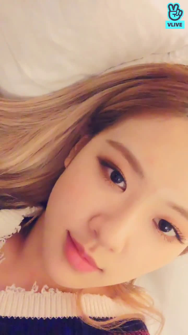 https://www.vlive.tv/video/95491