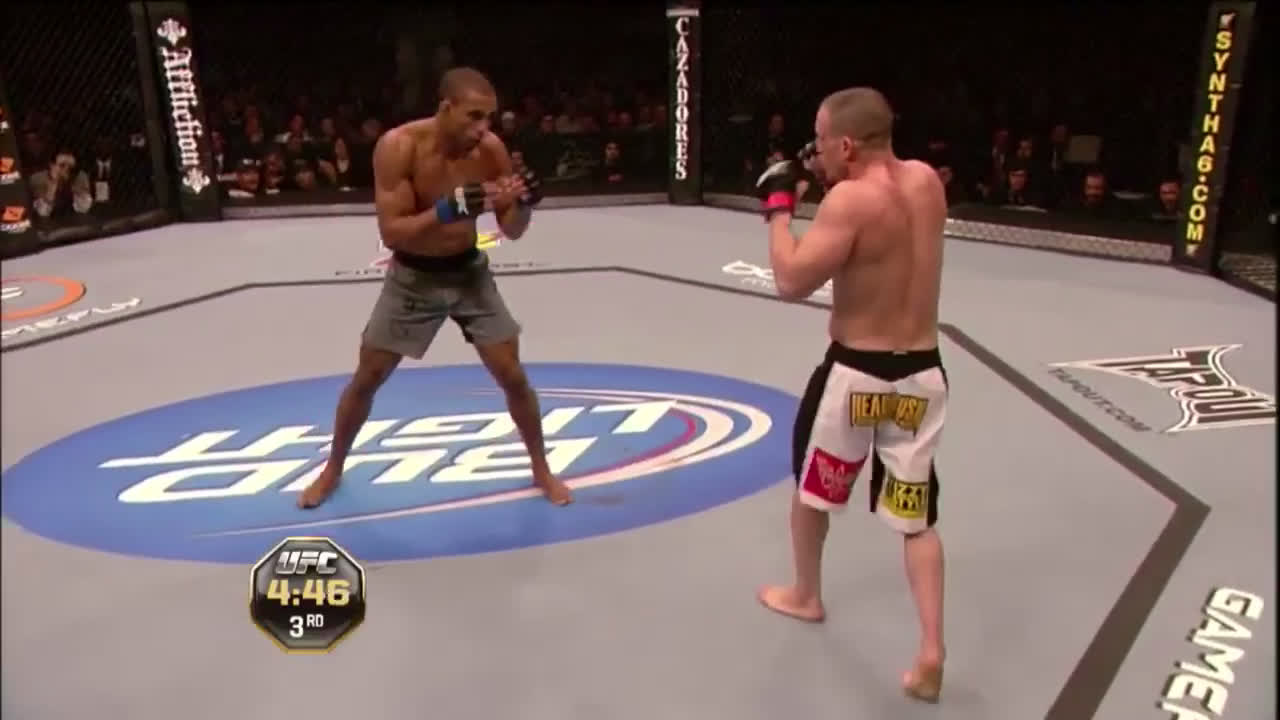 Edson Barboza wrecks Mike Lullo’s leg with a series of unchecked leg kicks.