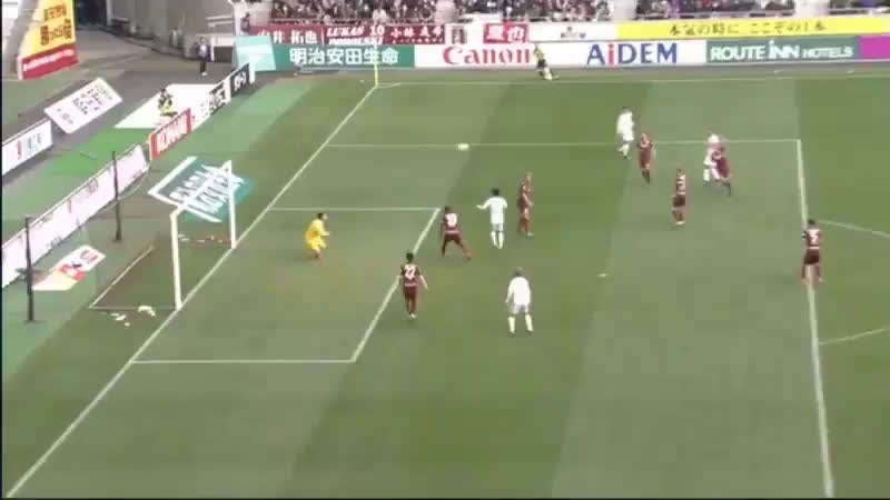 動画 ヴィッセル神戸戦で鄭大世が同点のゴール 初瀬亮のクリアミスから清水エスパルスが土壇場で同点ゴールを決める 動画 ヴィッセル神戸戦で鄭大世が同点のゴール 初瀬亮のクリアミスから清水エスパルスが土壇場で同点ゴールを決める