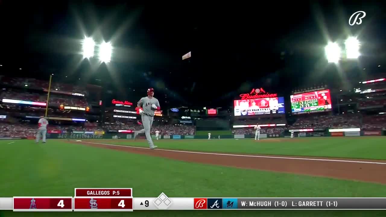 Jake Lamb turns the clock back to 2017 to tie the game in the top