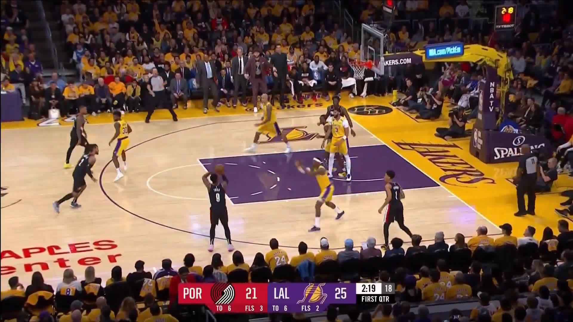 Little knocks in the catch and shoot three