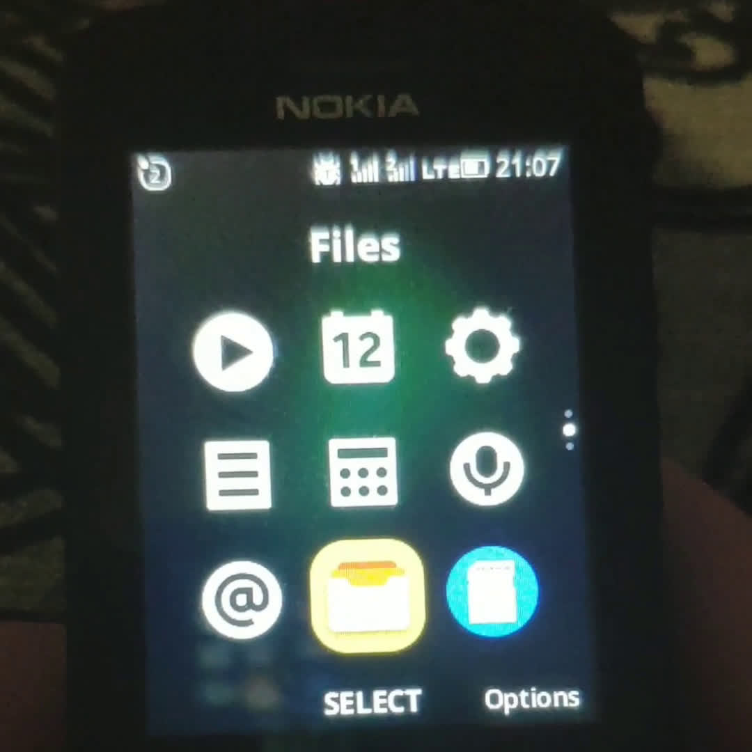 Watch GerdaOS (alpha) on Nokia 8110 4G TA-1048: boot, file manager ...